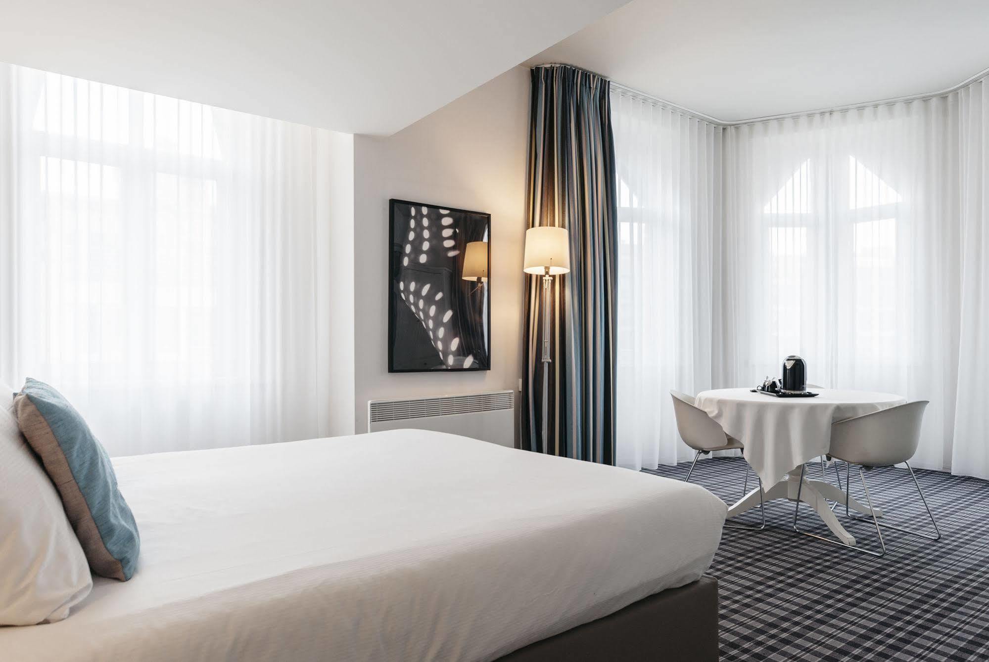 Leopold Hotel Oostende Phòng bức ảnh